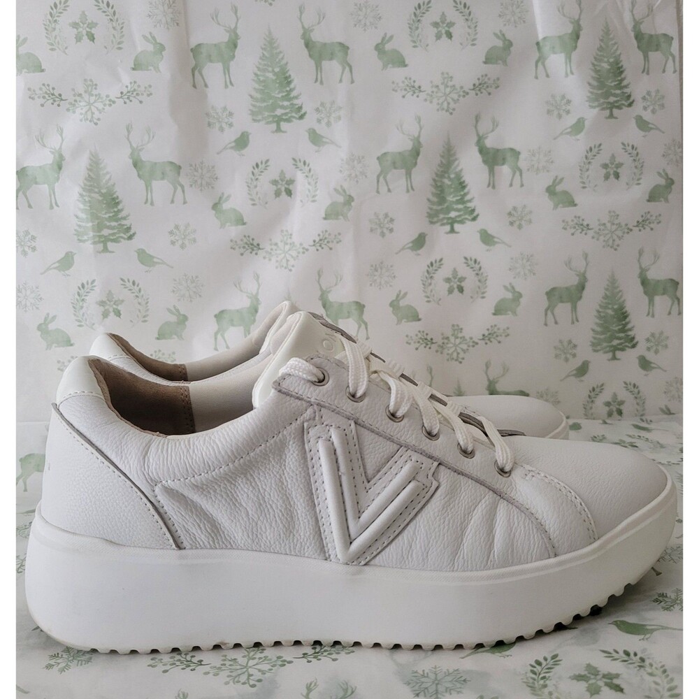 Vionic Kearny Women’s White Low Top Lace-Up Platform Leather Sneaker, Wide Fit - Picture 12 of 15